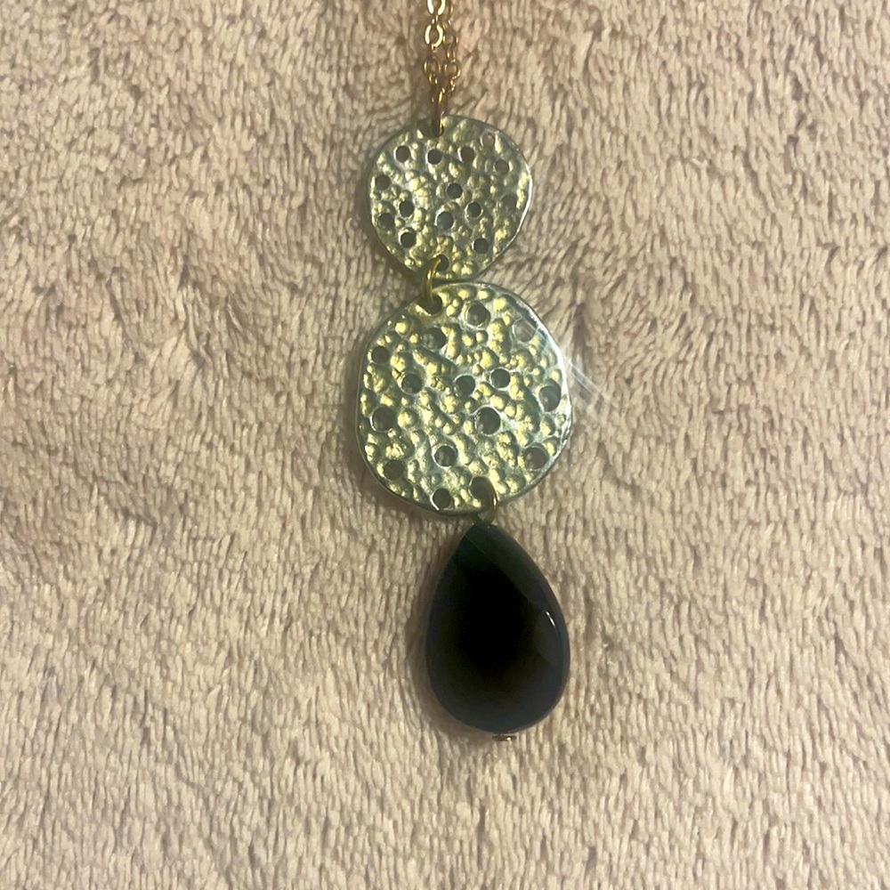 Boutique Necklace with Gold and Black Charms • Adjustable chain from 17-20”